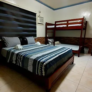 2* Bed & Breakfast Unk's House